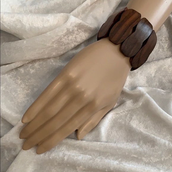 Vintage Figure 8 Bohemian Wood Bracelet Vintage hand carved and crafted. - Picture 2 of 3